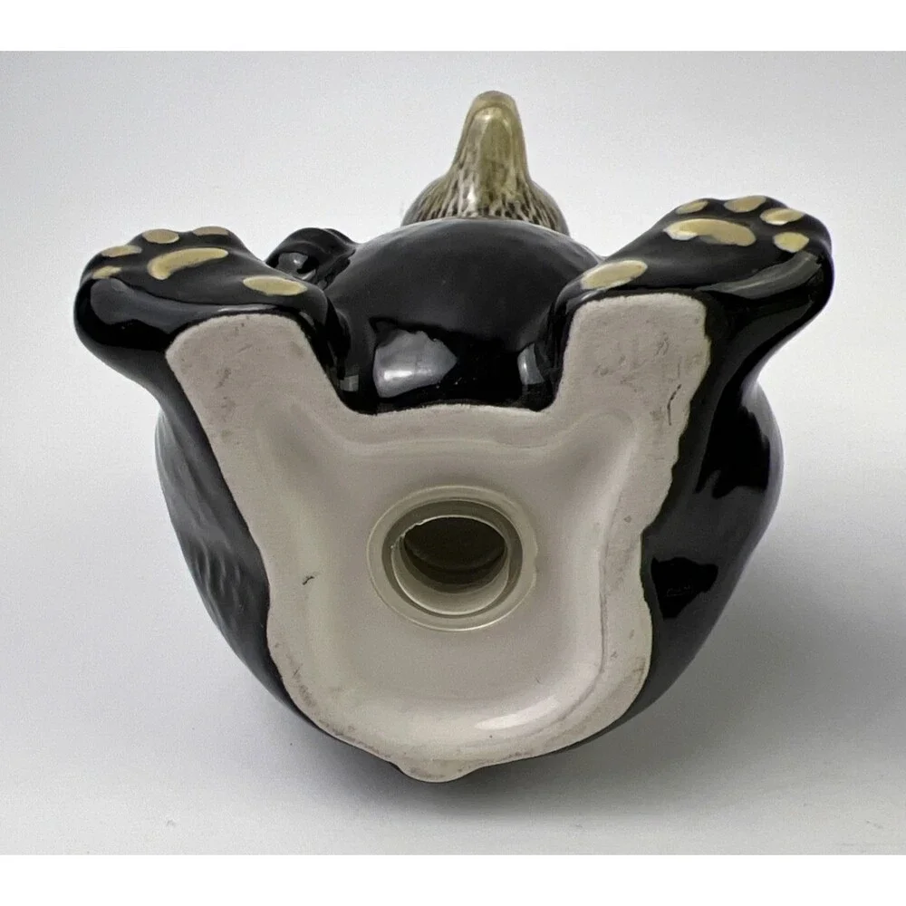 VTG Black Bear Ceramic/Porcelain Salt & Pepper Shakers